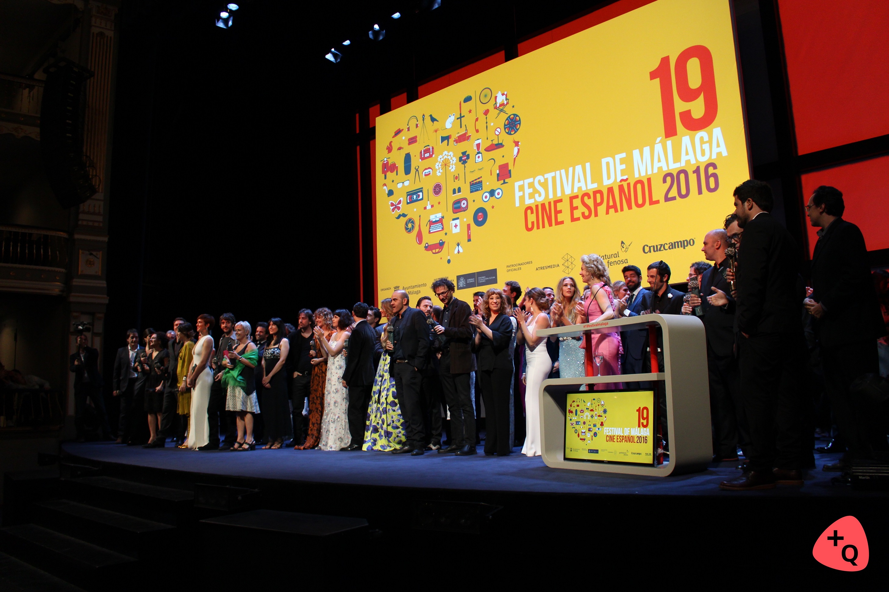 Foto final de los premiados (© 2016 Paloma Martos)